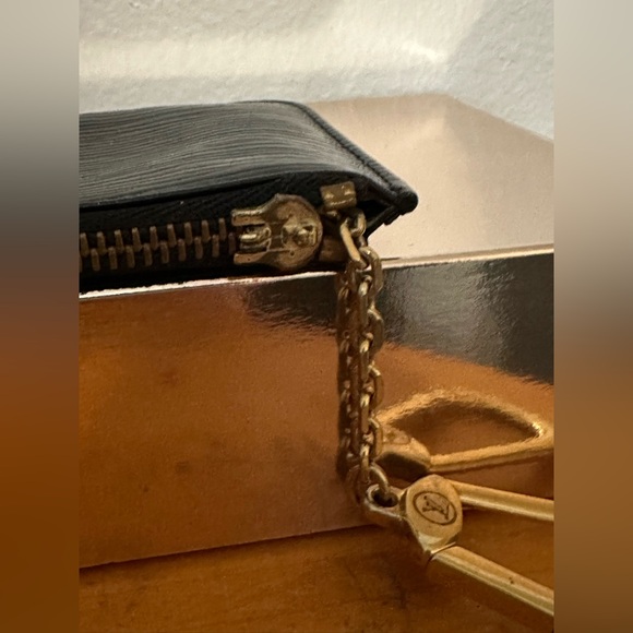 Louis Vuitton Epi Coin Noir Key Cles Black - Picture 6 of 6